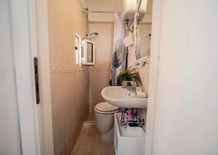 Colosseum 2br Elegance And Charm Apartament
